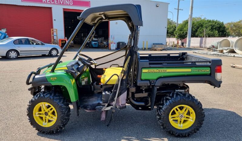 
								Used 2016 John Deere 825 full									