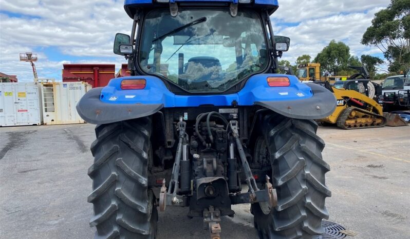 
								Used 2005 New Holland TS110A full									