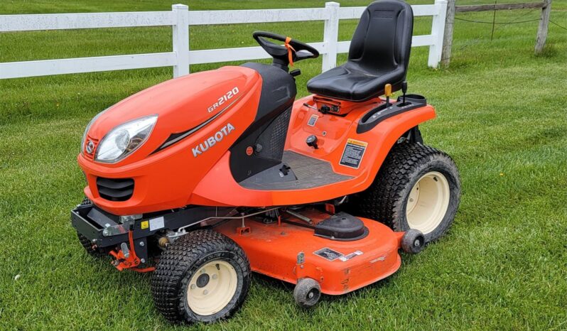 
								Used 2016  Kubota GR2120 full									