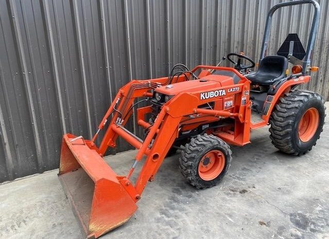 
								Used 2003 Kubota B7500HSD full									