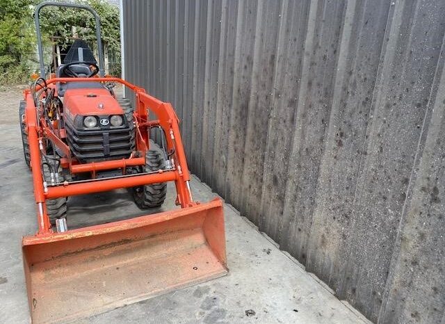 
								Used 2003 Kubota B7500HSD full									