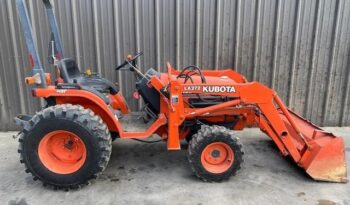 
									Used 2003 Kubota B7500HSD full								