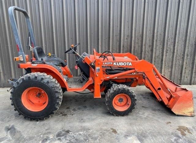 
								Used 2003 Kubota B7500HSD full									