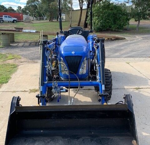 
								New 2020 New Holland Boomer 35 full									