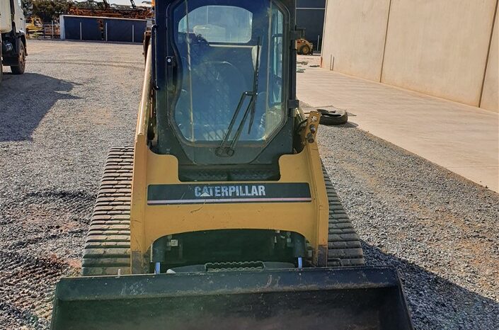 
								Used Caterpillar 247B full									