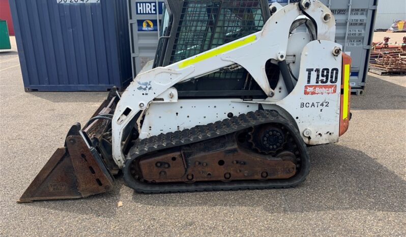 
								Used 2011  Bobcat T190 full									