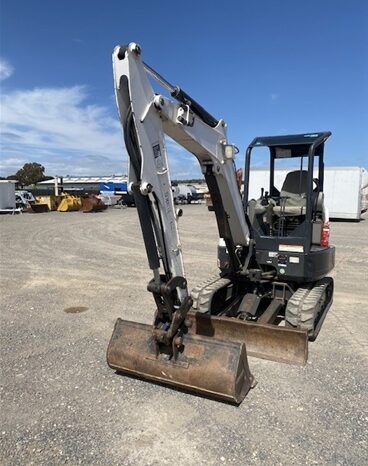 
								Used 2016  Bobcat E32i full									