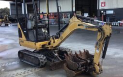 Used 2017  Caterpillar 301.4C