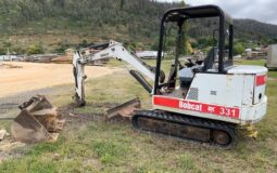 Used 2000  Bobcat 331