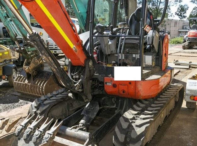 Used 2011  Kubota U55