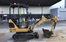 Used 2017  Caterpillar 301.4C