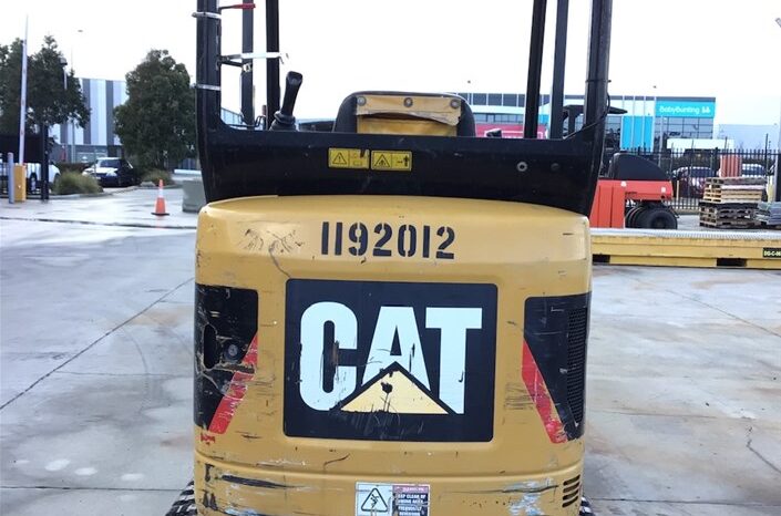 
								Used 2017  Caterpillar 301.4C full									