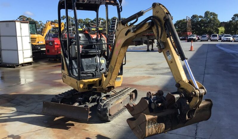 
								Used 2017  Caterpillar 301.4C full									