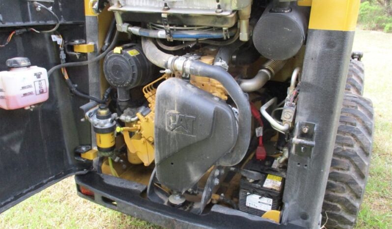 
								Used 2022  Caterpillar 216B3 full									