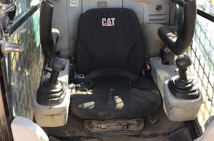 
								Used 2010  Caterpillar 246C full									