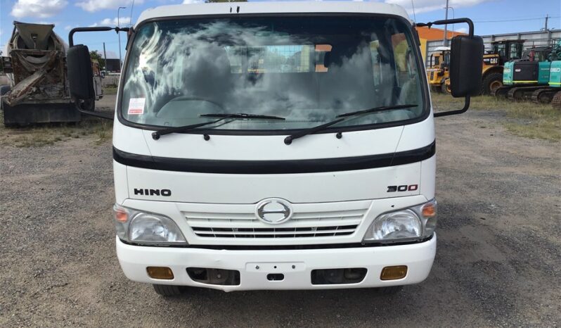 Used 2011  Hino 300 716