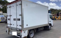 Used 2017  Mitsubishi Fuso Canter 515