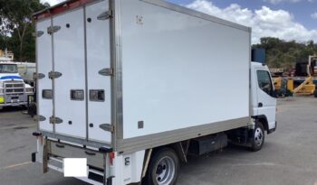 
									Used 2017  Mitsubishi Fuso Canter 515 full								