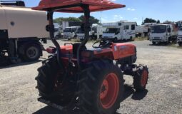 Used 2006  Kubota L4400D