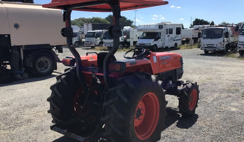 Used 2006  Kubota L4400D