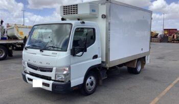 
									Used 2017  Mitsubishi Fuso Canter 515 full								