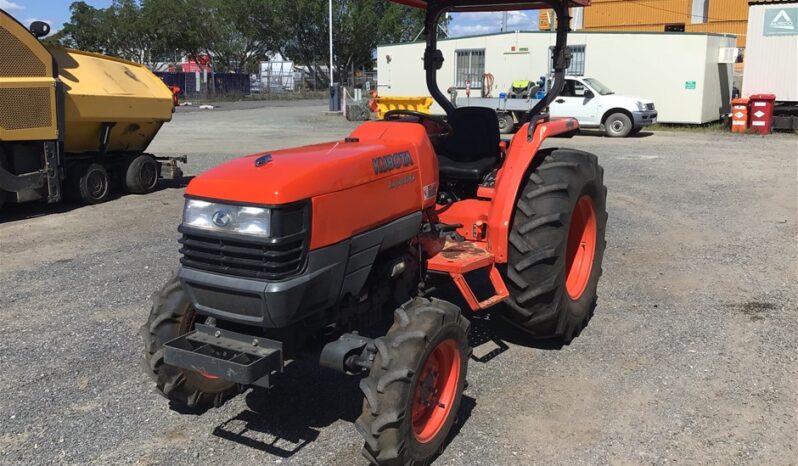 
								Used 2006  Kubota L4400D full									