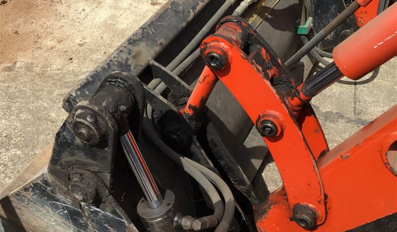 
								Used 2004  Kubota L35 full									