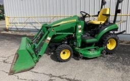 Used 2012  John Deere 1026R